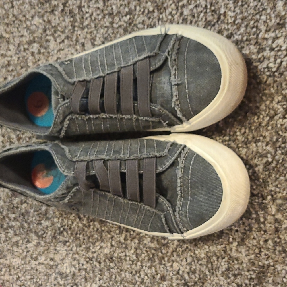 Some blowfish shoes